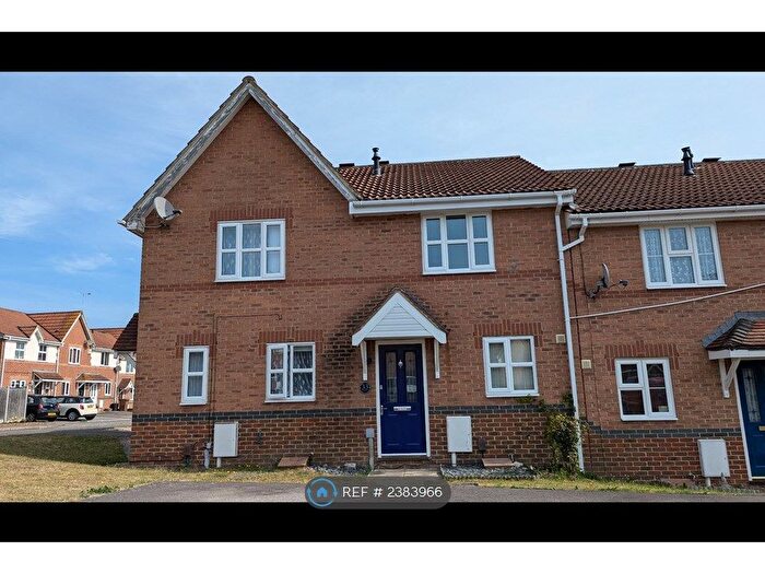 2 Bedroom Terraced House To Rent In Shorefields, Rainham, Gillingham, ME8