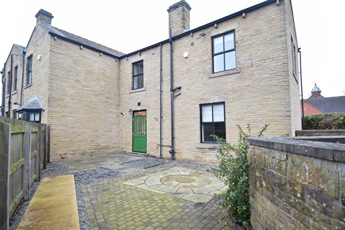 3 Bedroom End Of Terrace House To Rent In St Peters Court, Horbury, WF4