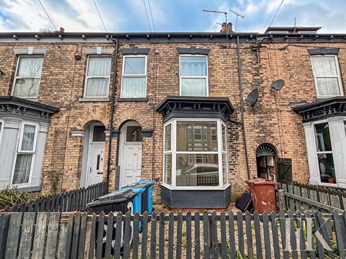 1 Bedroom Maisonette To Rent In Dover Street, Kingston Upon Hull, HU3