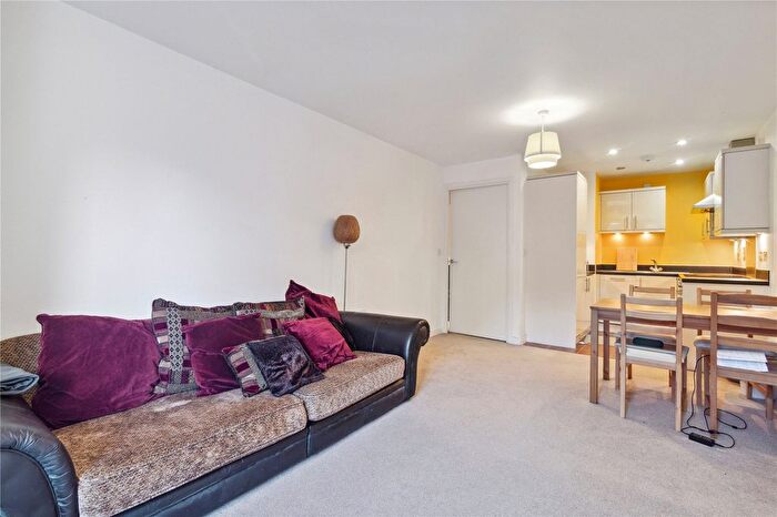 1 Bedroom Flat To Rent In St. John Street, Farringdon, EC1V