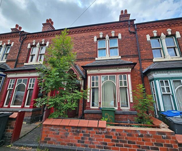 2 Bedroom Terraced House For Sale In Bearwood Road, Smethwick, West Midlands, B66