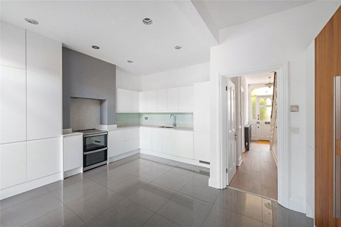 4 Bedroom Terraced House To Rent In Elsenham Street, London, SW18