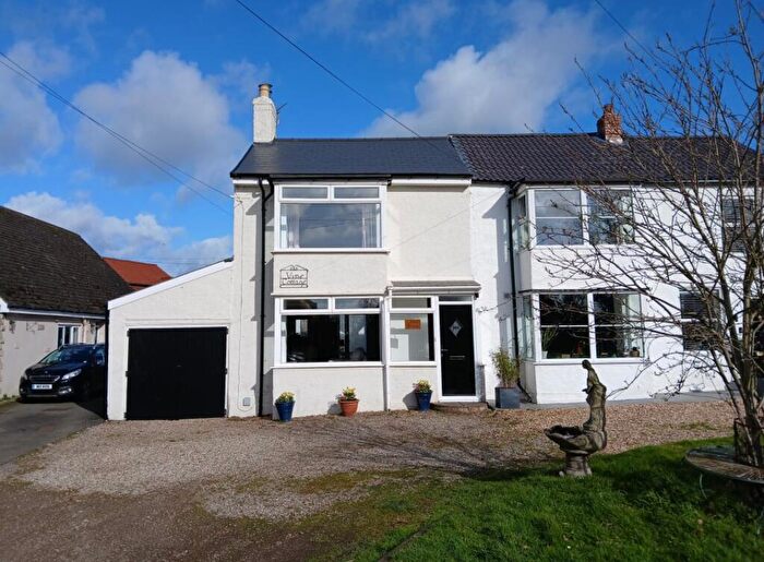 3 Bedroom Semi Detached House For Sale In The Green, Dalton On Tees, DL2