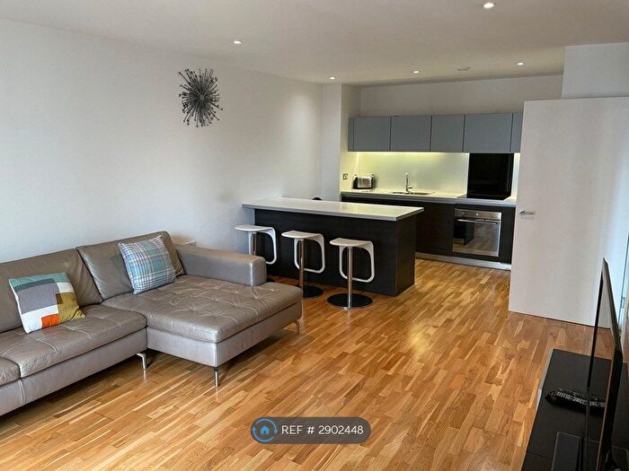 1 Bedroom Flat To Rent In Piccadilly Place, Manchester, M1