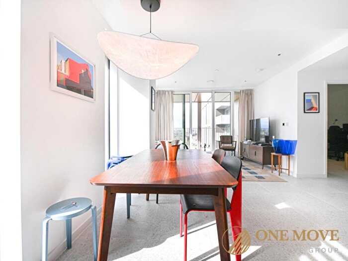 2 Bedroom Flat For Sale In Cendal Crescent, Bouchon Point, E1