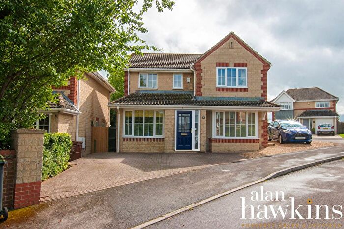 4 Bedroom Detached House For Sale In Forge Fields, Lydiard Millicent, SN5