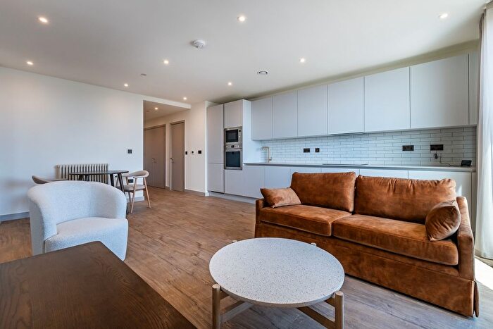 1 Bedroom Flat To Rent In The Eades, Selborne Road London, E17