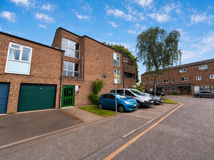 1 Bedroom Apartment For Sale In Portland Place, Abington, Northampton, NN1