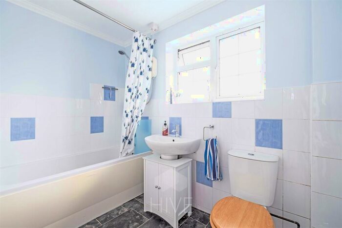 3 Bedroom Terraced House For Sale In Heather Close, Throop, Bournemouth, BH8