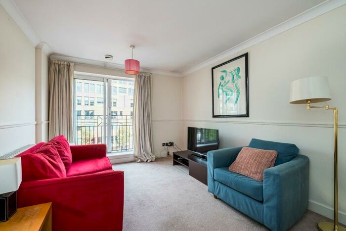 1 Bedroom Apartment To Rent In High Timber Street London, EC4V