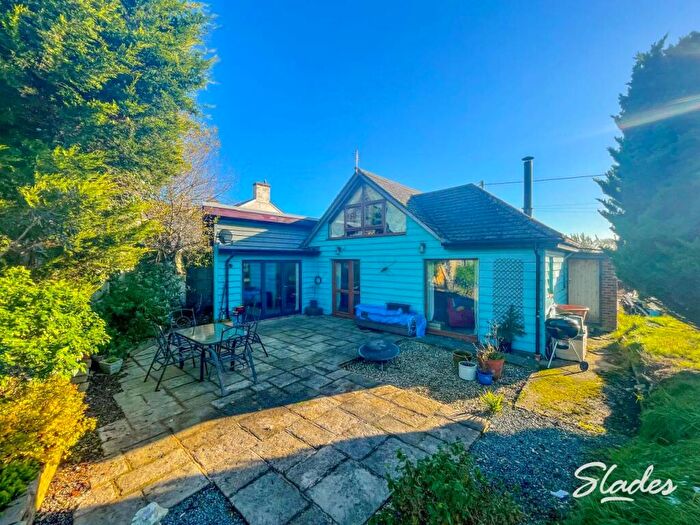 4 Bedroom House To Rent In Burley Road, Bockhampton, Christchurch, BH23