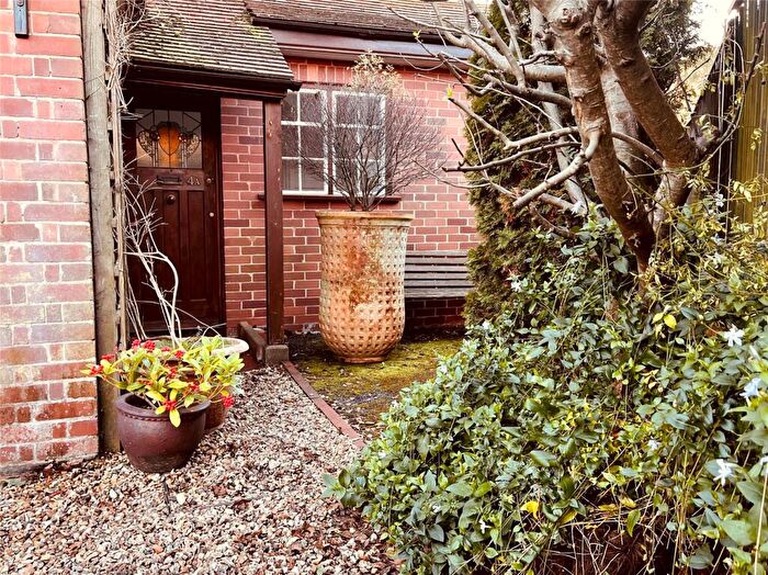 1 Bedroom Apartment To Rent In Pennsylvania, Exeter, EX4