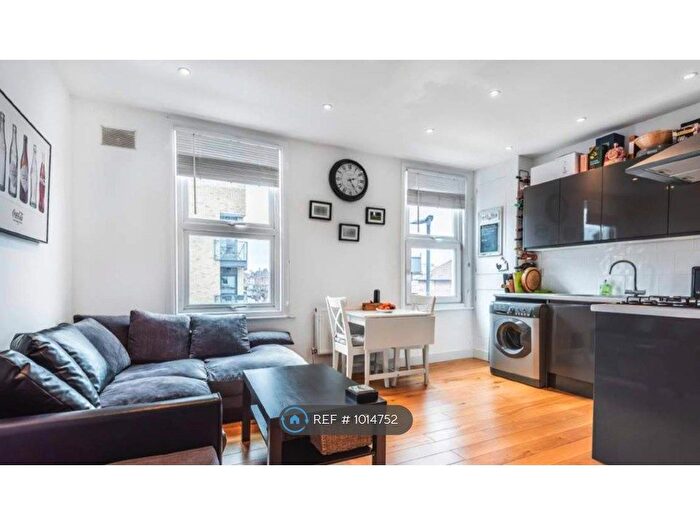 2 Bedroom Flat To Rent In Haydons Road, London, SW19