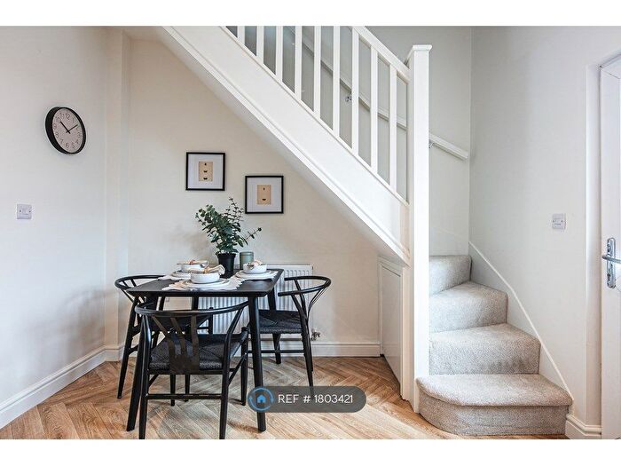 3 Bedroom Terraced House To Rent In Netherfield Road, Sheffield, S10