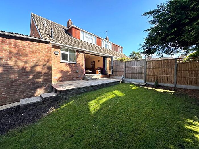 3 Bedroom Semi-Detached House For Sale In Birch Road, Garsington, Oxford, OX44