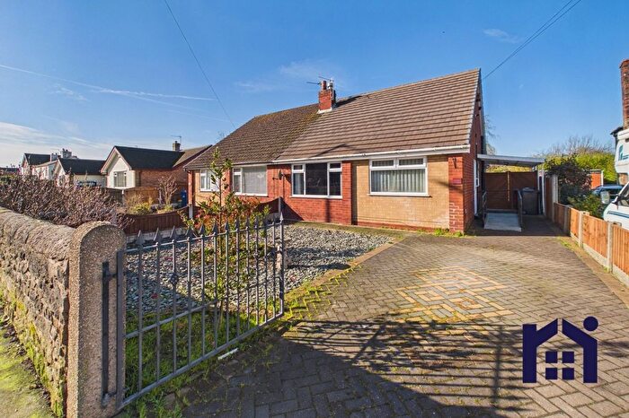 2 Bedroom Semi Detached House For Sale In Leyland Lane, Leyland, PR25