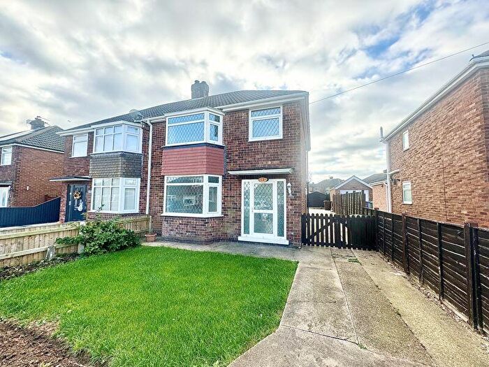 3 Bedroom Semi-Detached House For Sale In Eastbourne Way, Scartho, DN33