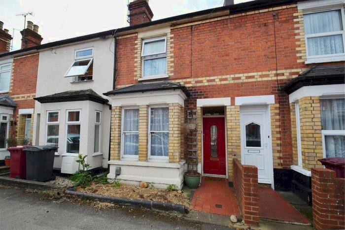 2 Bedroom Terraced House To Rent In Queens Road, Caversham, Reading, RG4
