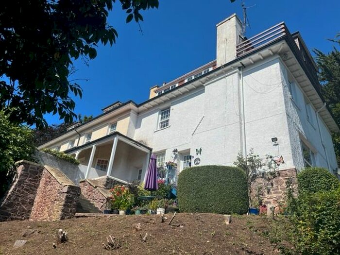 2 Bedroom Flat To Rent In Middlemore, Minehead, TA24