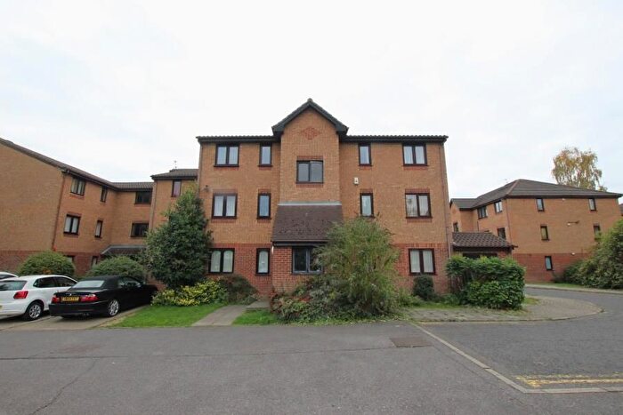 2 Bedroom Flat To Rent In Pempath Place, Wembley, HA9