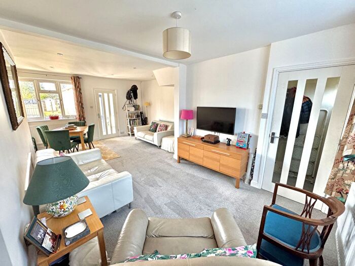 3 Bedroom End Of Terrace House For Sale In Exning Road, Newmarket, CB8