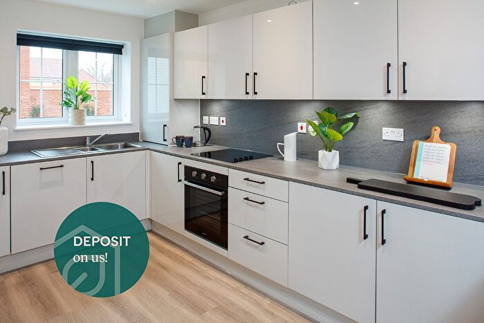 2 Bedroom Flat To Rent In Leaf Living At Chesterwell, Mile End, Ey, CO4