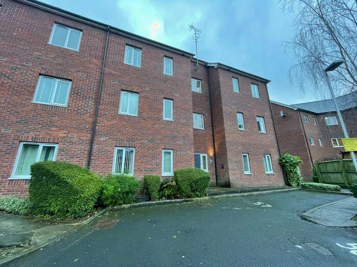 1 Bedroom Flat To Rent In Mill Court Drive, Radcliffe, Manchester, M26