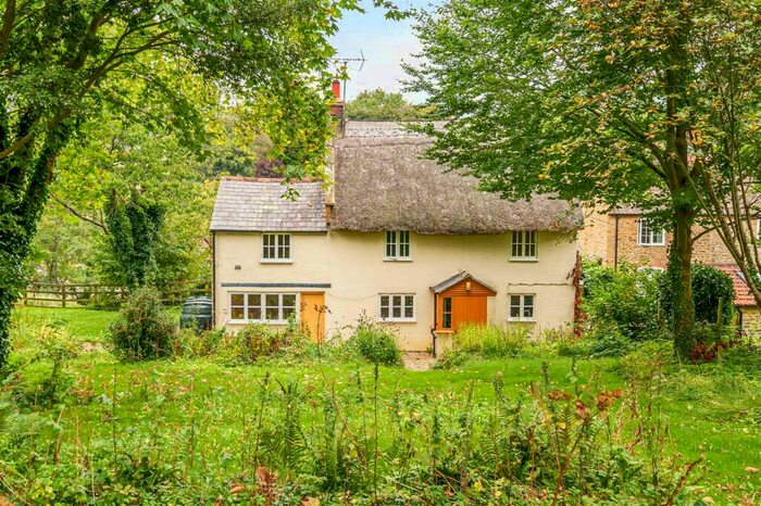 3 Bedroom Detached House For Sale In Uploders, Bridport, DT6