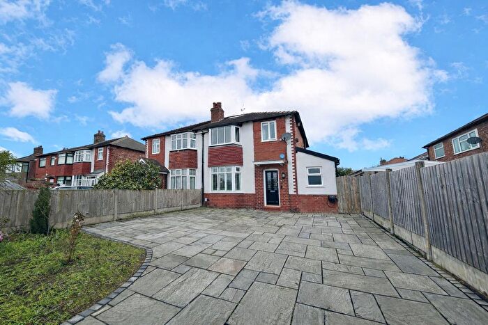 3 Bedroom Property For Sale In Walton Road, Sale, M33