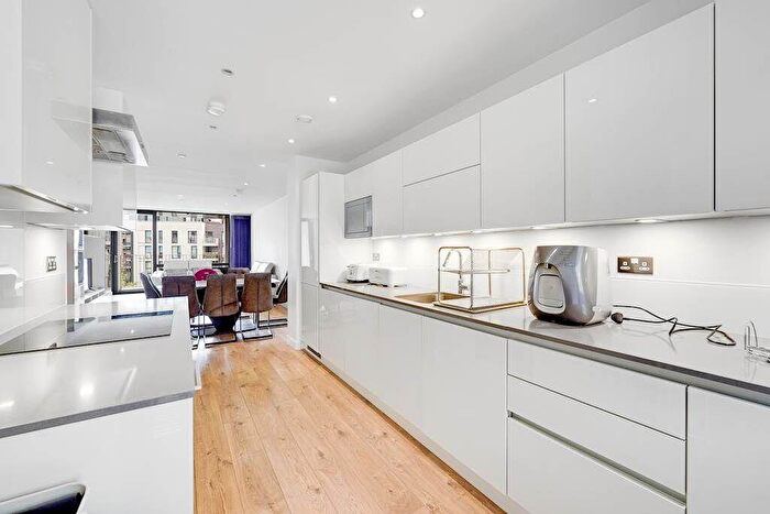 3 Bedroom Apartment To Rent In Waterman House, Forrester Way, London, E15