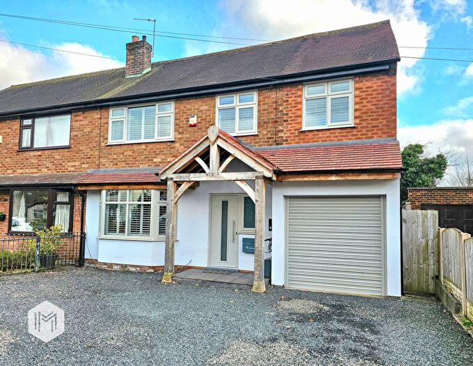 5 Bedroom Semi-Detached House For Sale In Twiss Green Lane, Culcheth, WA3