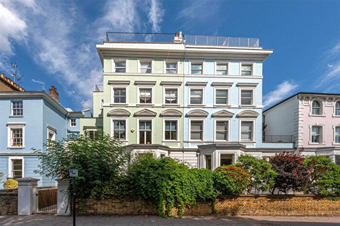3 Bedroom Flat To Rent In Regents Park Road, Primrose Hill, London, NW1
