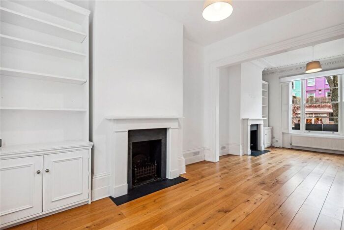 4 Bedroom Property To Rent In Westbourne Grove, Notting Hill, W11