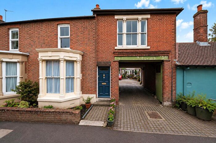 2 Bedroom House For Sale In North Wallington, Fareham, PO16