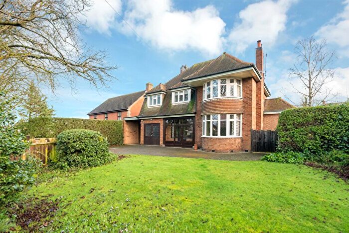4 Bedroom Detached House For Sale In Burton Road, Melton Mowbray, Leicestershire, LE13