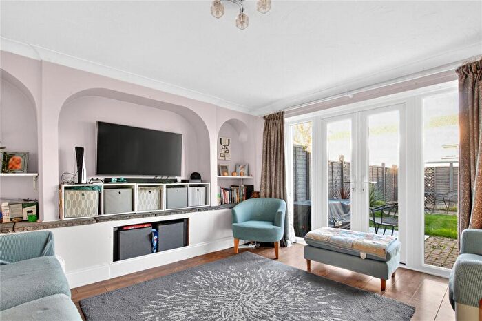 3 Bedroom Terraced House For Sale In Ashbourne, Bracknell, Berkshire, RG12