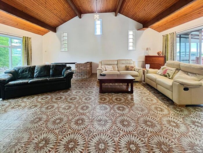Detached House For Sale In Radcliffe Road, Bolton, Lancashire, BL3