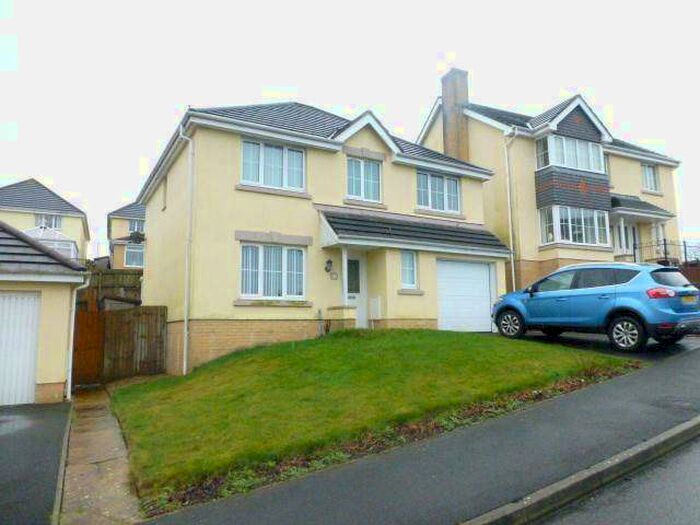4 Bedroom Detached House To Rent In Maes Y Wennol, Carmarthen, Carmarthenshire, SA31