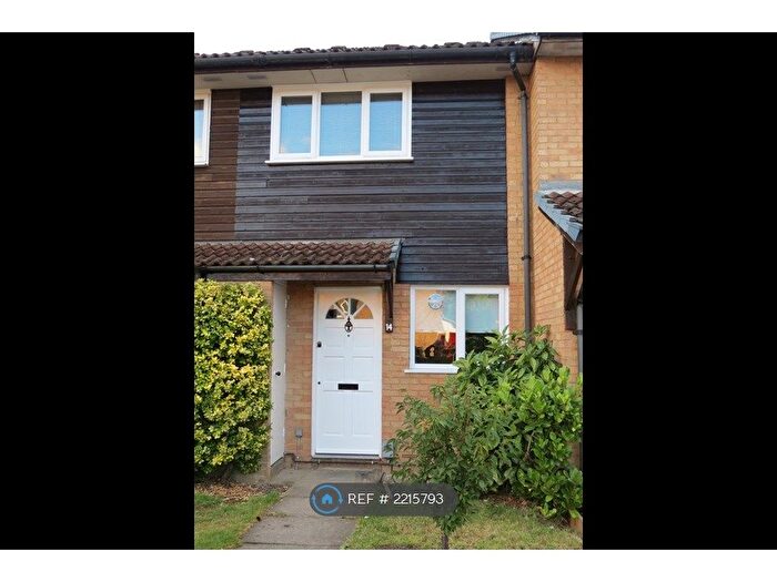 2 Bedroom Terraced House To Rent In Poppyfields, Welwyn Garden City, AL7