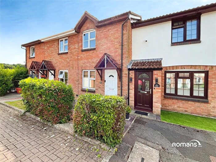 2 Bedroom Detached House For Sale In Tamworth Drive, Shaw, Swindon, SN5