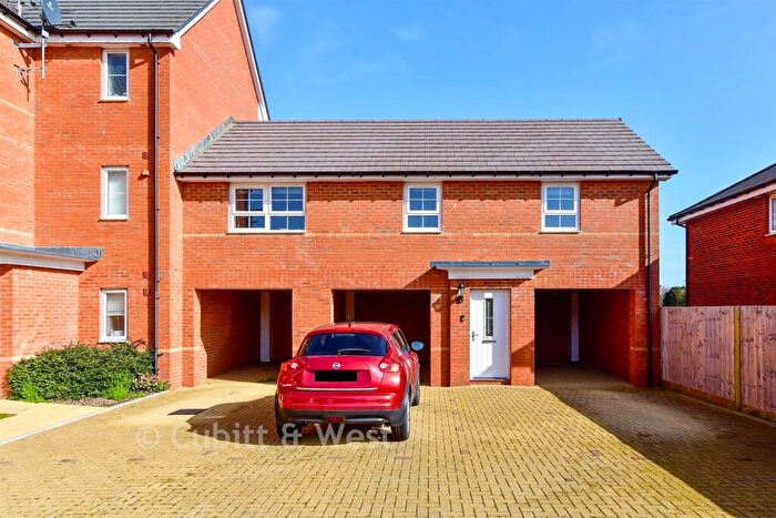 2 Bedroom Coach House For Sale In Blandings Way, Emsworth, Hampshire, PO10