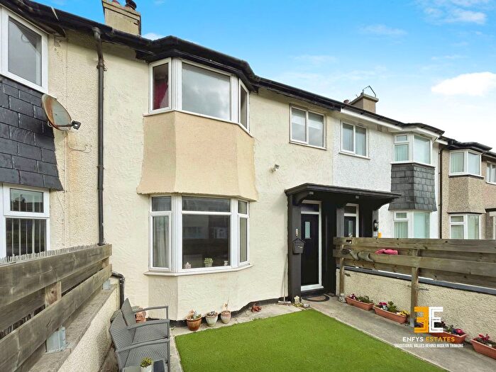 3 Bedroom Terraced House For Sale In Frank Villas, Llandudno, LL30