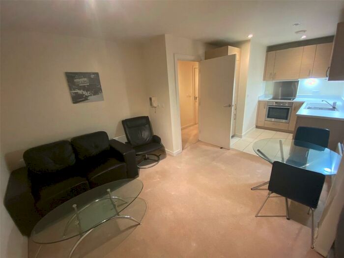 1 Bedroom Apartment To Rent In Spectrum, Block, Blackfriars Road, Salford, M3