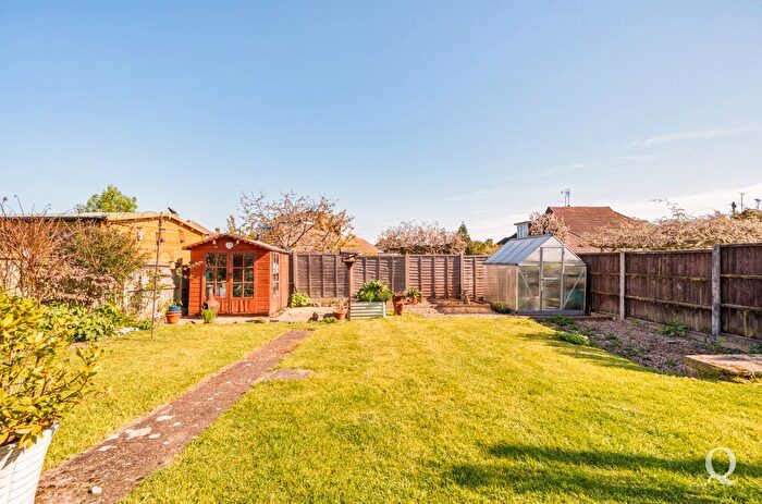 4 Bedroom Semi-Detached House For Sale In Sterling Road, Sittingbourne, Kent, ME10