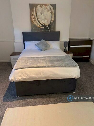 1 Bedroom Flat To Rent In Devonshire Road, Prenton, CH43