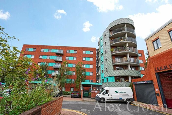 1 Bedroom Flat To Rent In Westpoint Apartments, Clarendon Road, Turnpike Lane, N8