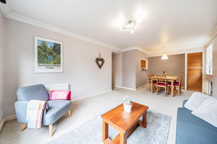 2 Bedroom Flat For Sale In French Apartments, Lansdowne Road, Purley, CR8