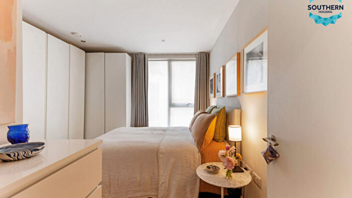 1 Bedroom Flat For Sale In Nicholson Square, E3