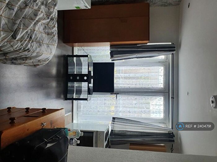 Studio To Rent In Grimshaw Place, Preston, PR1