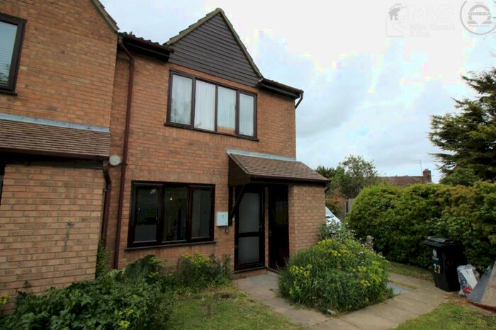 1 Bedroom Flat To Rent In Parklands Court, Saxmundham Way, Clacton-on-Sea, CO16